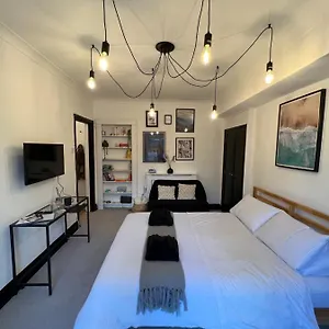 Stylish Basement Studio, With Outdoor Space , Brighton United Kingdom